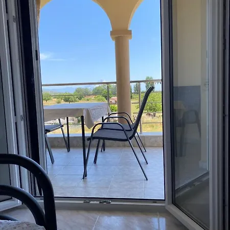 Apartament Nikolaidis House