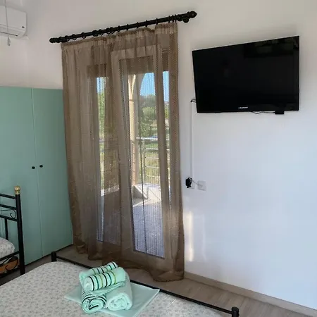 Nikolaidis House Sykia