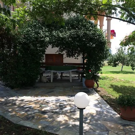 Nikolaidis House Lägenhet